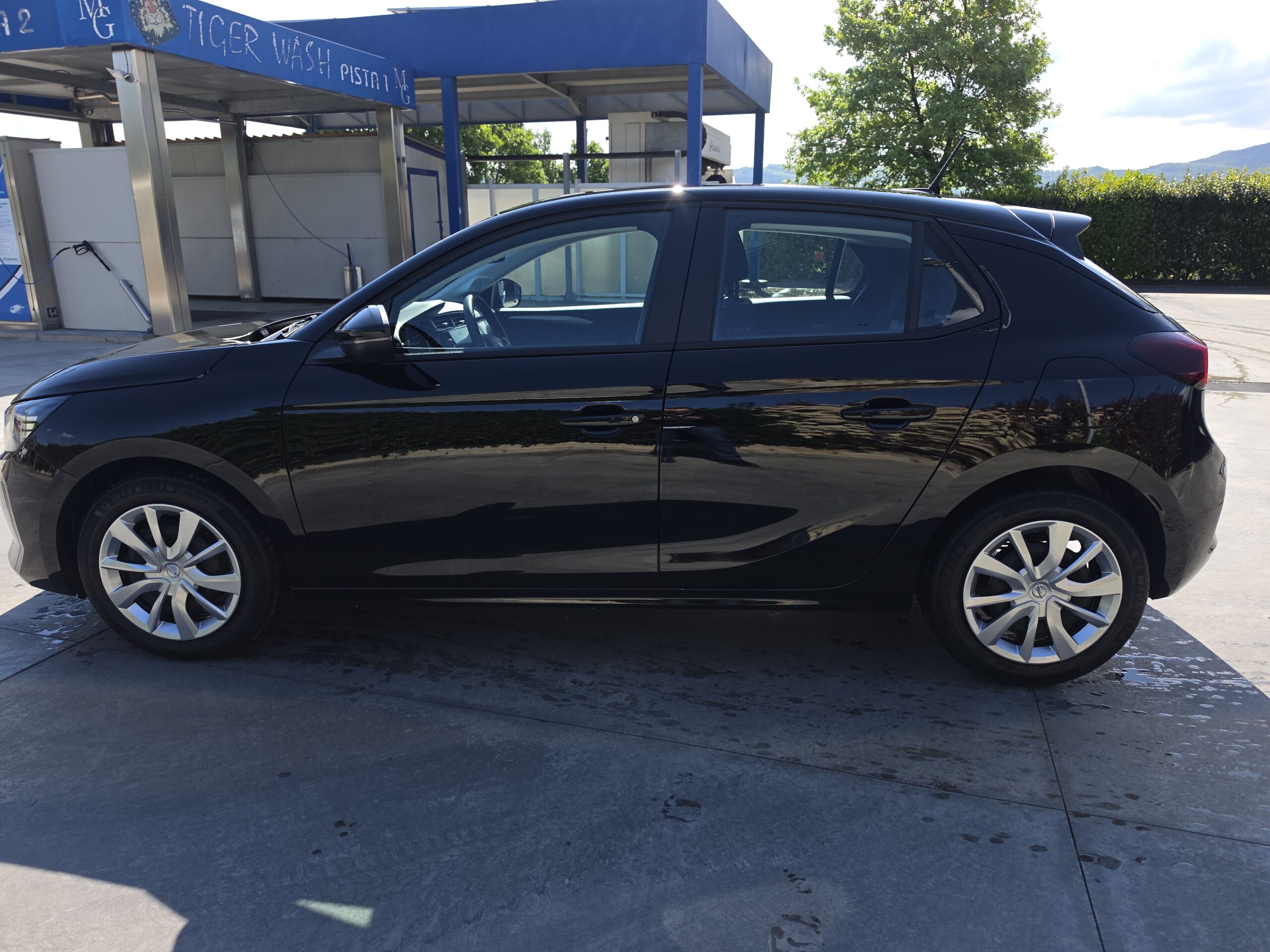 Opel Corsa 1.2 Benzina 100 CV