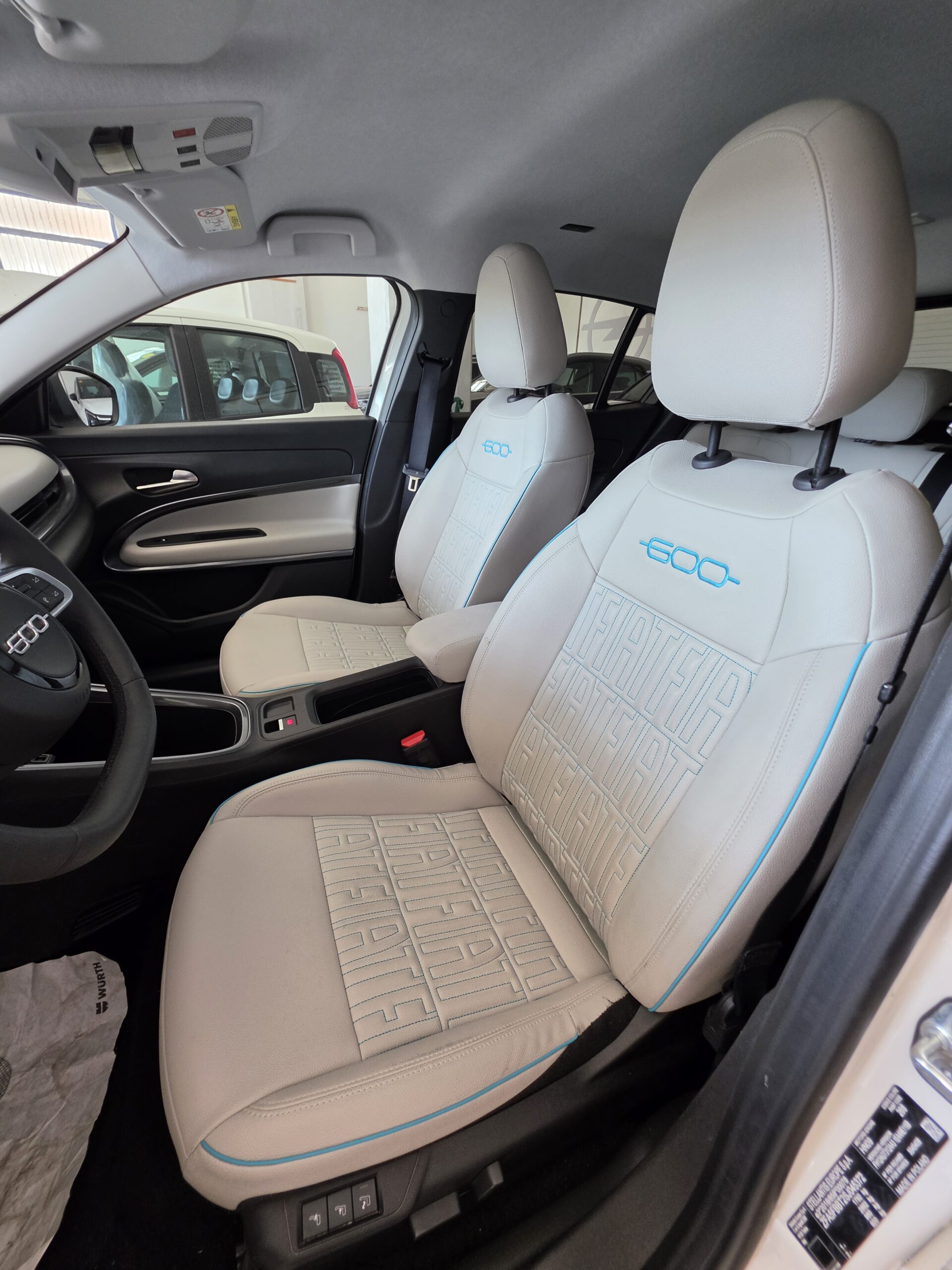 Fiat 600 La Prima 1.2 Benzina/Hybrid 110 CV