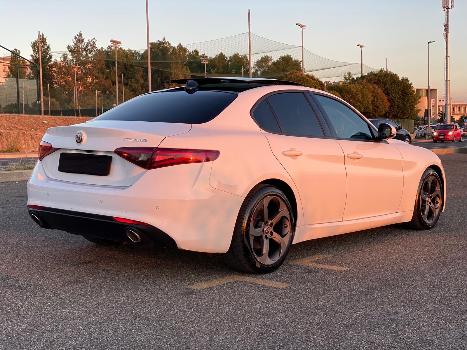 Alfa Romeo Giulia Sport 2.2 210 Cv mjt
